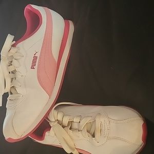 Puma shoes size 7